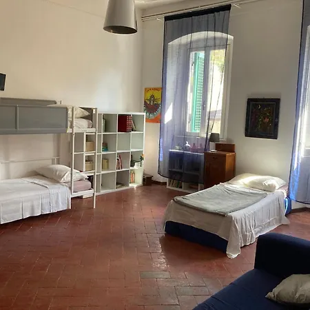 Eugenia Bed & Breakfast 4*
